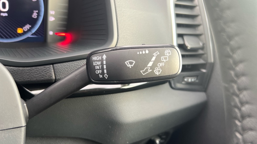 Used Skoda Karoq 2024 for sale - 76873980: Photo 36