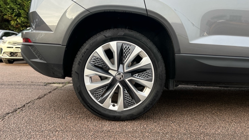 Used Skoda Karoq 2024 for sale - 76873980: Photo 5