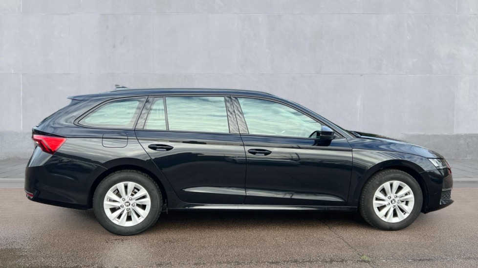 Used Skoda Octavia 2025 for sale - 76872367: Photo 4