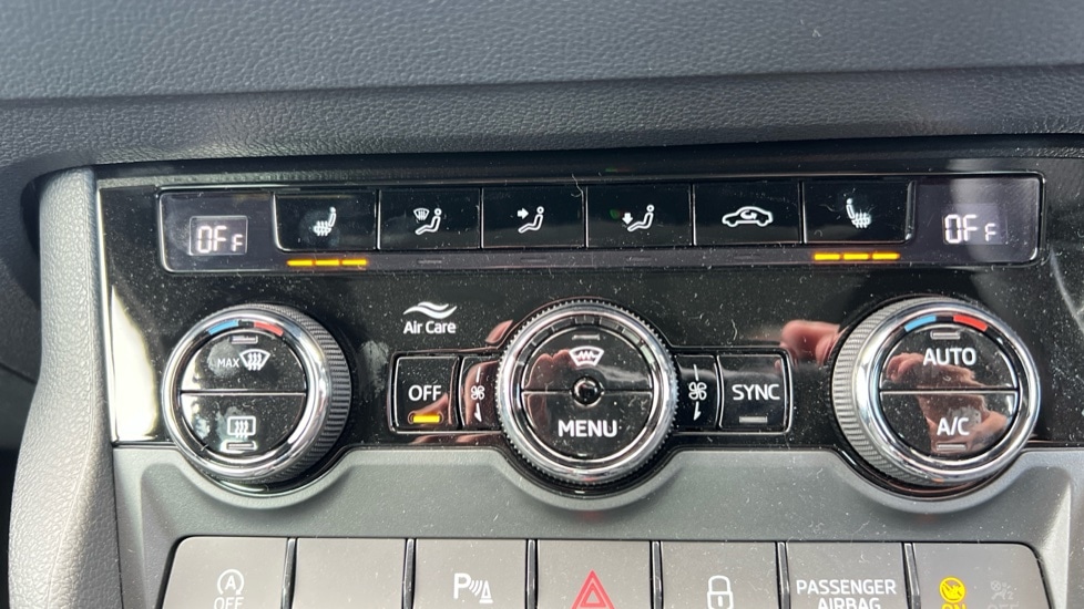 Used Skoda Karoq 2025 for sale - 76871506: Photo 31