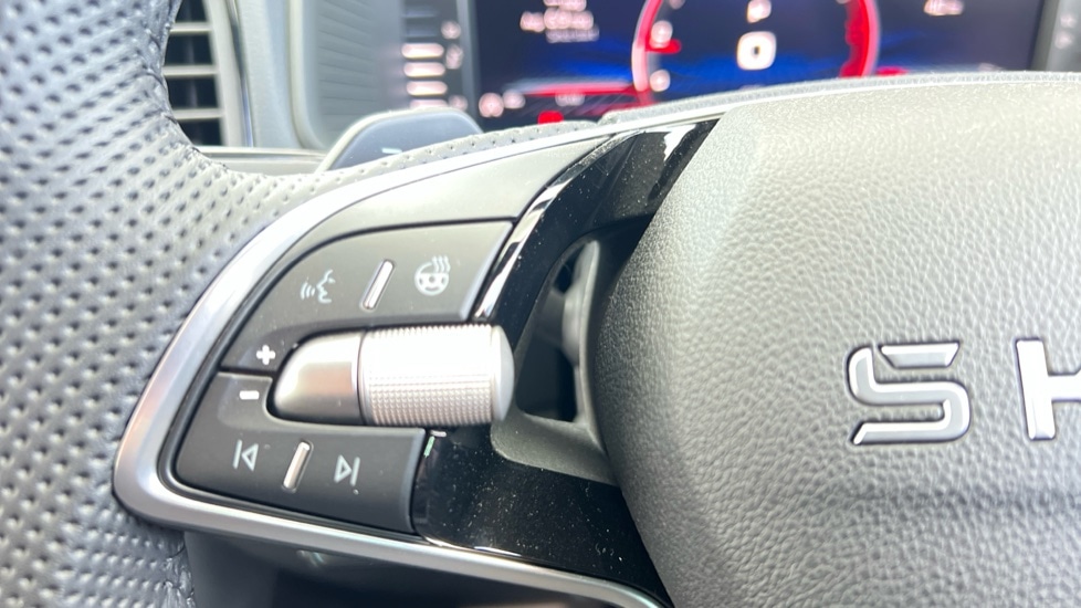 Used Skoda Karoq 2025 for sale - 76871506: Photo 32