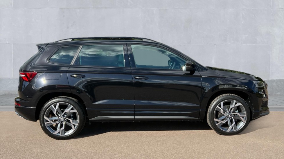 Used Skoda Karoq 2025 for sale - 76871506: Photo 4