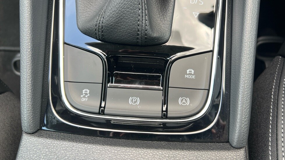 Vehicle 33