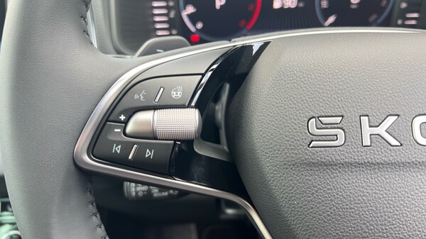 Used Skoda Karoq 2025 for sale - 75554382: Photo 47