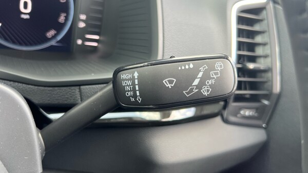 Used Skoda Karoq 2025 for sale - 75554382: Photo 51