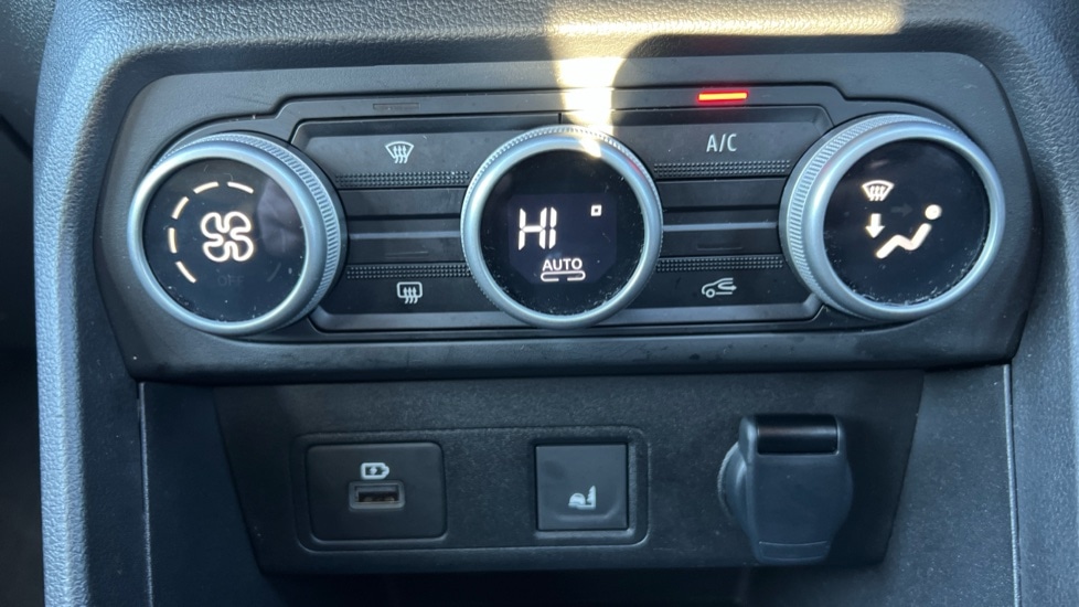 Used Dacia Sandero Stepway 2024 for sale - 76757964: Photo 30