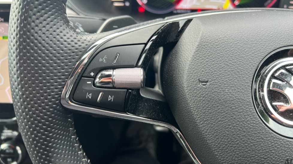 Used Skoda Superb 2023 for sale - 76501428: Photo 32