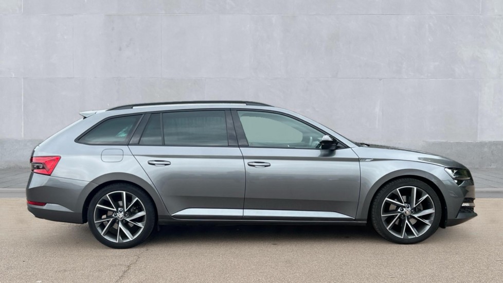 Used Skoda Superb 2023 for sale - 76501428: Photo 4