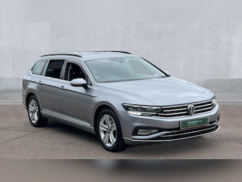 Volkswagen - Passat