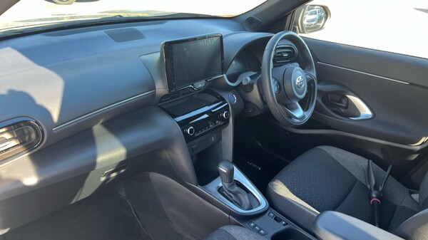 Used Toyota Yaris Cross 2023 for sale - 75992887: Photo 10