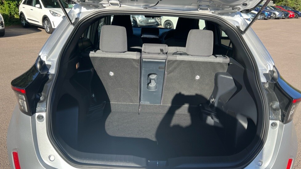 Used Toyota Yaris Cross 2023 for sale - 75992887: Photo 15