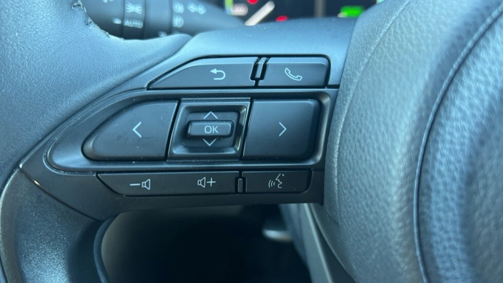 Used Toyota Yaris Cross 2023 for sale - 75992887: Photo 23