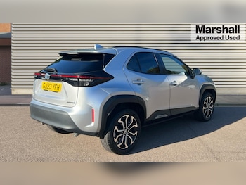 Used Toyota Yaris Cross 2023 for sale - 75992887: Photo 3