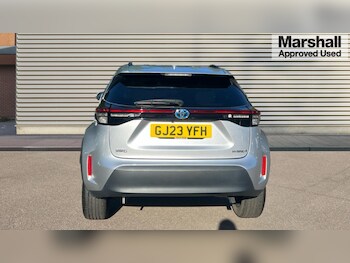 Used Toyota Yaris Cross 2023 for sale - 75992887: Photo 4