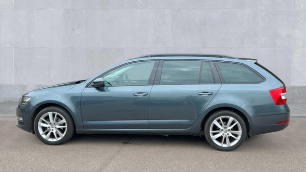 Used Skoda Octavia 2020 for sale - 76302453: Photo 9