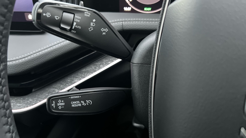 Used Skoda Superb 2025 for sale - 76873439: Photo 37