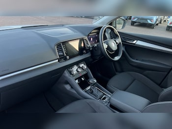 Used Skoda Karoq 2024 for sale - 76921666: Photo