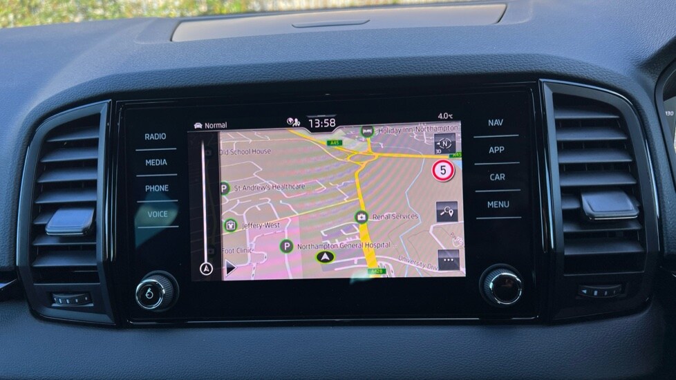 Used Skoda Karoq 2024 for sale - 76630152: Photo 21