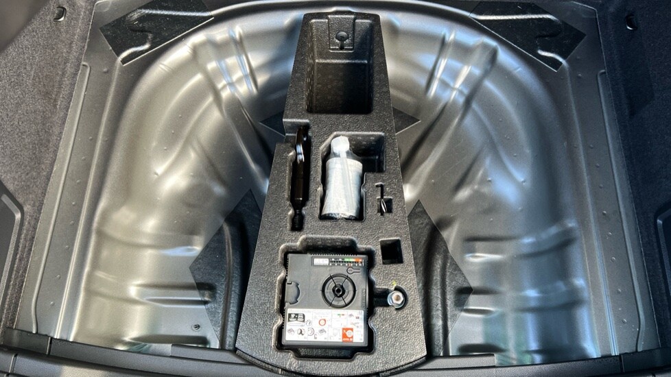 Used Skoda Karoq 2024 for sale - 76630152: Photo 31