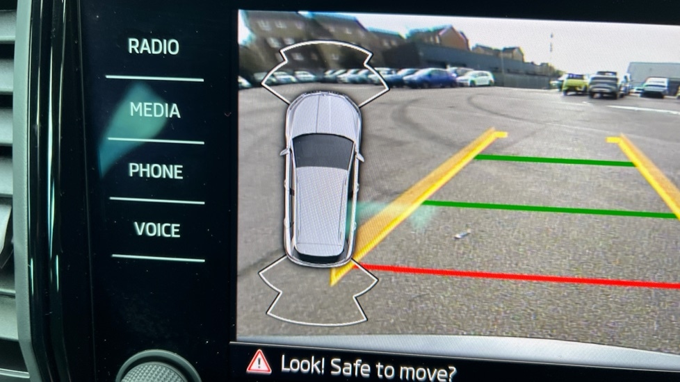 Used Skoda Karoq 2024 for sale - 76630152: Photo 39