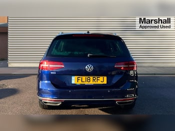 Used Volkswagen Passat 2018 for sale - 76873129: Photo