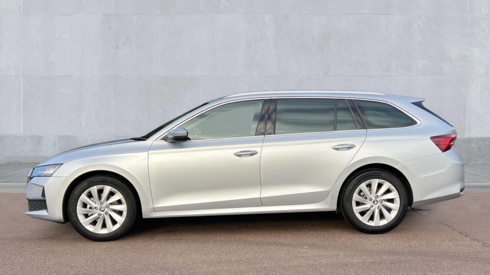 Used Skoda Octavia 2025 for sale - 76872030: Photo 9