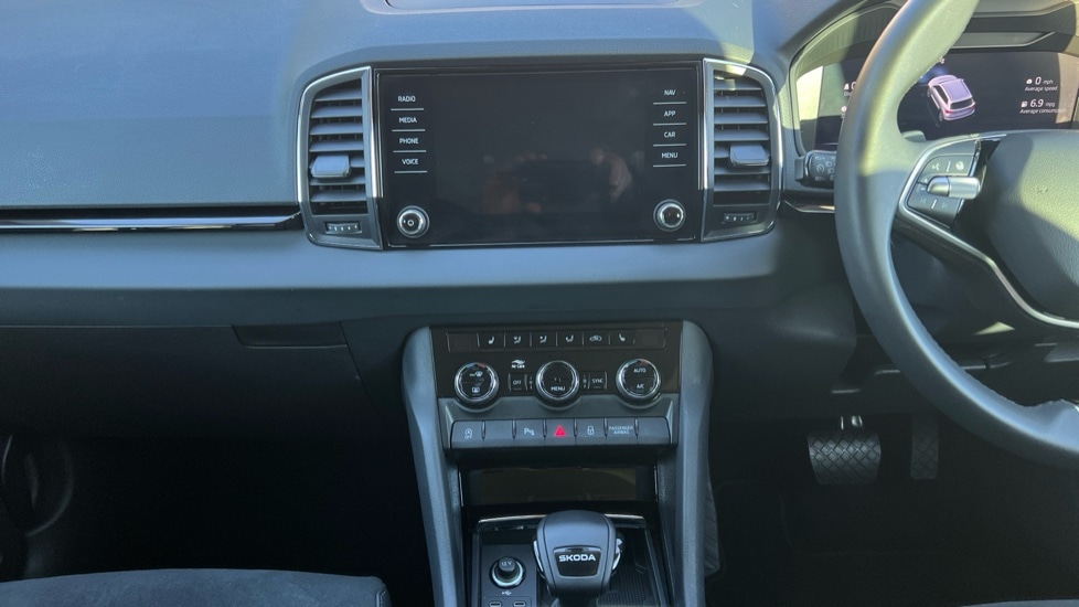 Used Skoda Karoq 2024 for sale - 76872553: Photo 13