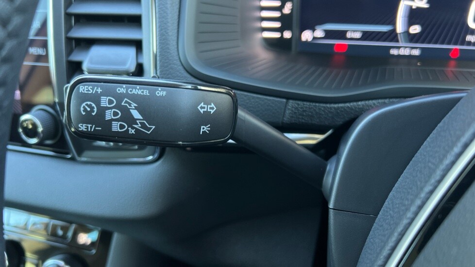 Used Skoda Karoq 2024 for sale - 76872553: Photo 33