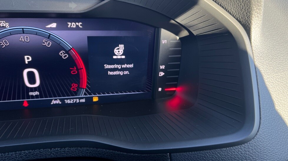 Used Skoda Karoq 2024 for sale - 76872553: Photo 36