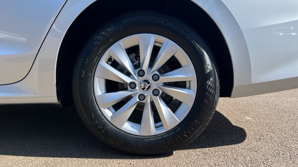 Used Skoda Octavia 2024 for sale - 75992825: Photo 18