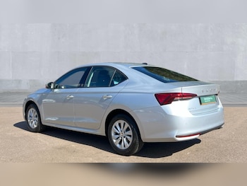 Used Skoda Octavia 2024 for sale - 75992825: Photo 3