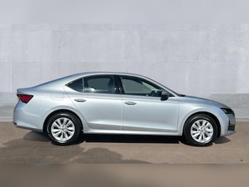 Used Skoda Octavia 2024 for sale - 75992825: Photo 4
