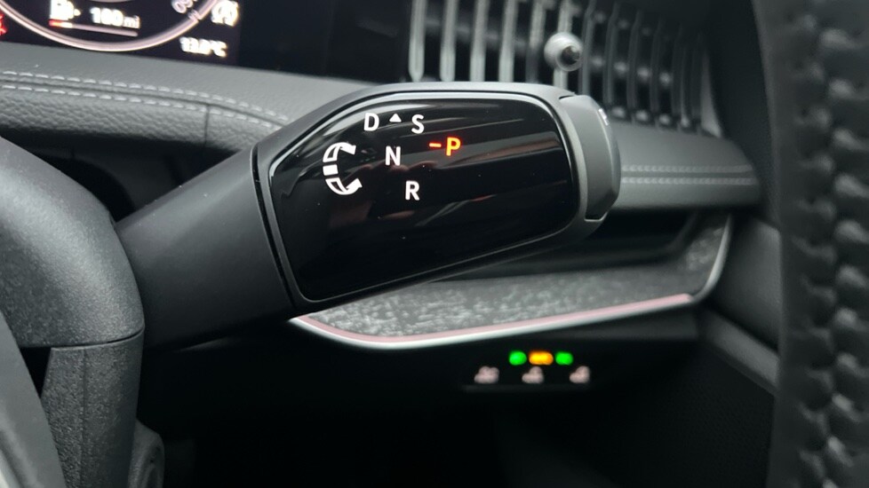 Used Skoda Superb 2025 for sale - 76635609: Photo 38