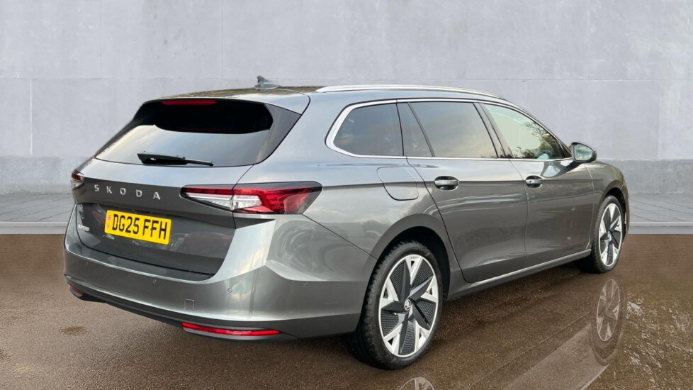 Used Skoda Superb 2025 for sale - 76635609: Photo 8