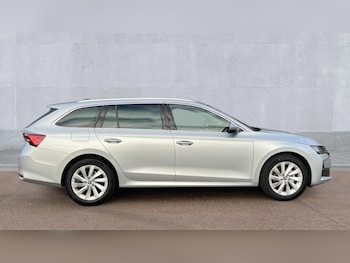 Used Skoda Octavia 2025 for sale - 76630151: Photo