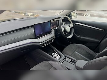 Used Skoda Octavia 2025 for sale - 76420463: Photo