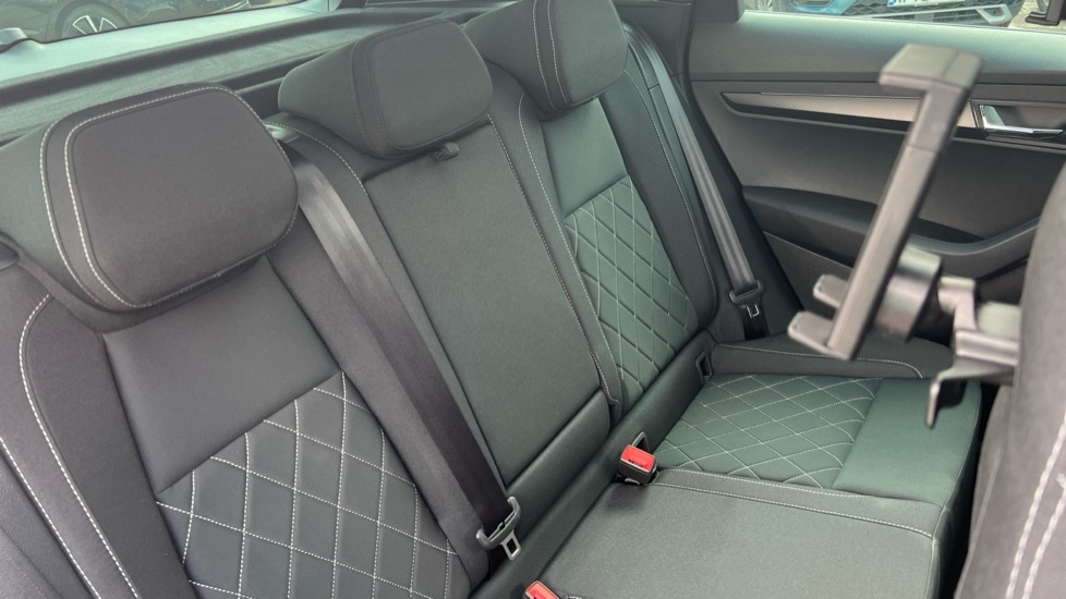 Used Skoda Karoq 2025 for sale - 76587075: Photo 15