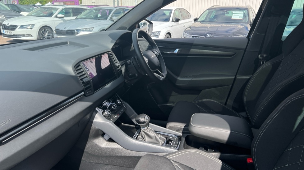 Used Skoda Karoq 2025 for sale - 76587075: Photo 2