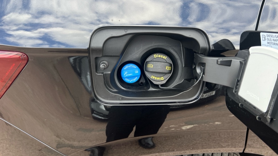 Used Skoda Karoq 2025 for sale - 76587075: Photo 29