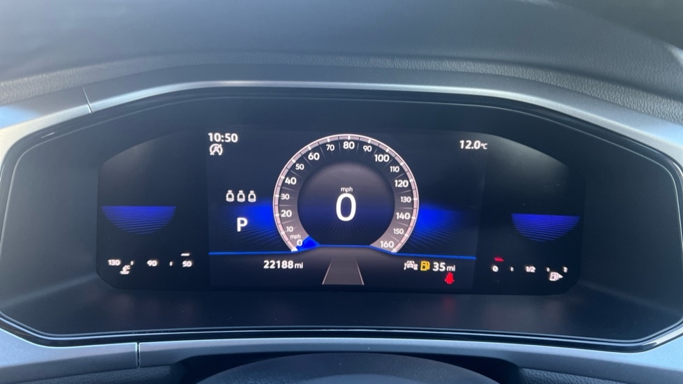 Used Volkswagen T-Roc 2023 for sale - 76873290: Photo 13