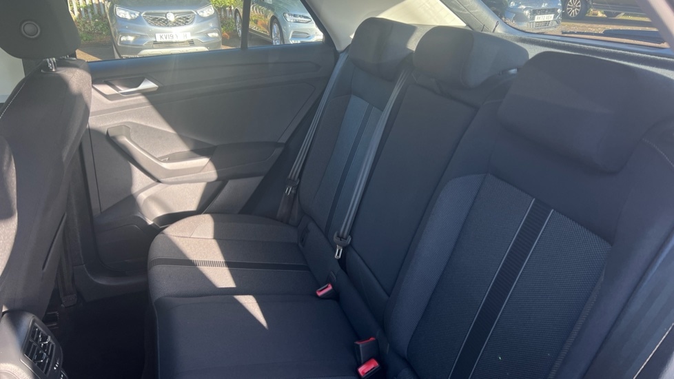 Used Volkswagen T-Roc 2023 for sale - 76873290: Photo 14