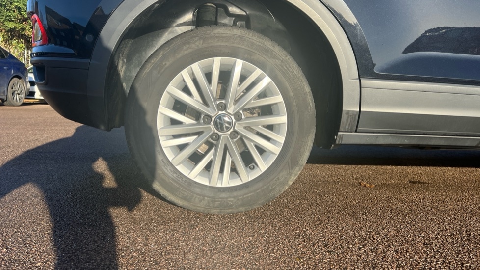 Used Volkswagen T-Roc 2023 for sale - 76873290: Photo 19