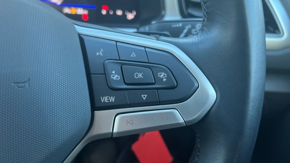 Used Volkswagen T-Roc 2023 for sale - 76873290: Photo 22