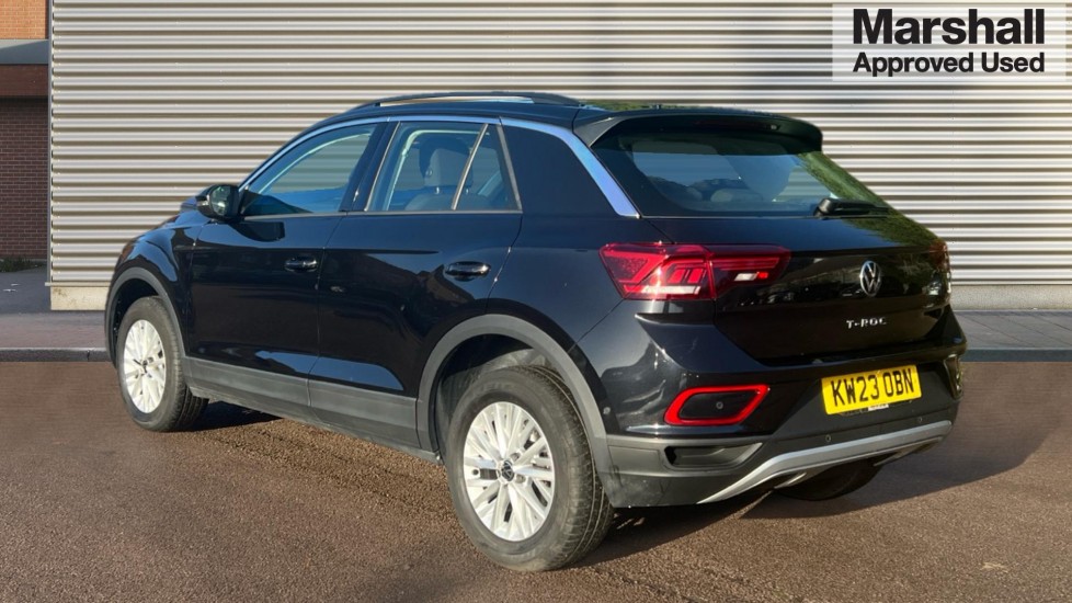 Used Volkswagen T-Roc 2023 for sale - 76873290: Photo 5