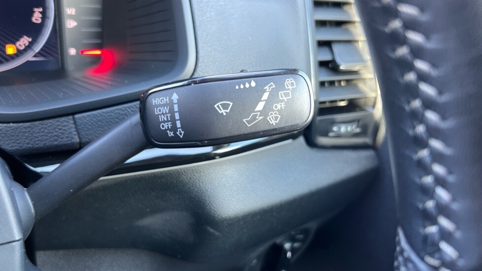 Used Skoda Karoq 2022 for sale - 76870192: Photo 35