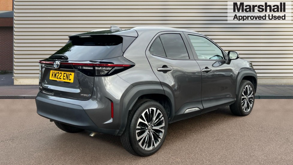 Used Toyota Yaris Cross 2022 for sale - 76875037: Photo 3