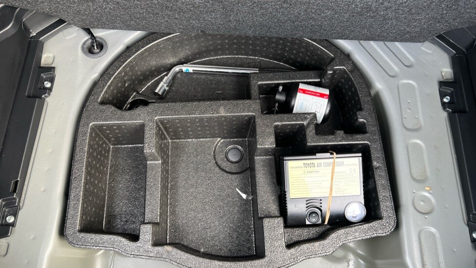 Used Toyota Yaris Cross 2022 for sale - 76875037: Photo 35