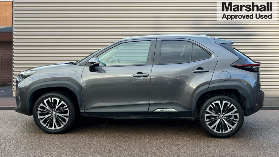 Used Toyota Yaris Cross 2022 for sale - 76875037: Photo 6