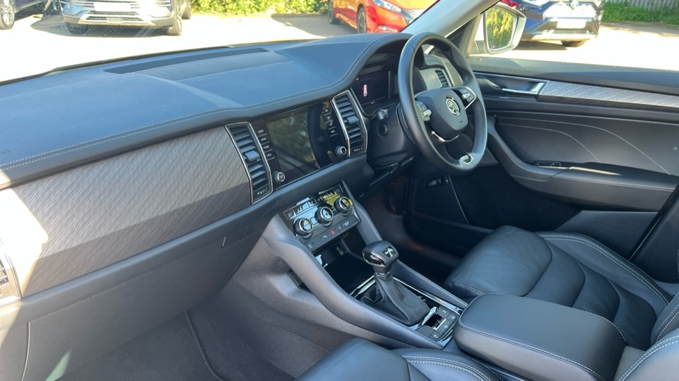 Used Skoda Kodiaq 2024 for sale - 75843537: Photo 2