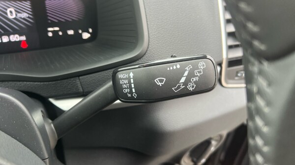 Used Skoda Karoq 2024 for sale - 75439805: Photo 25